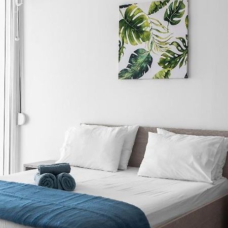 Blue Horizon 5 Apartment Nea Kallikrateia ภายนอก รูปภาพ