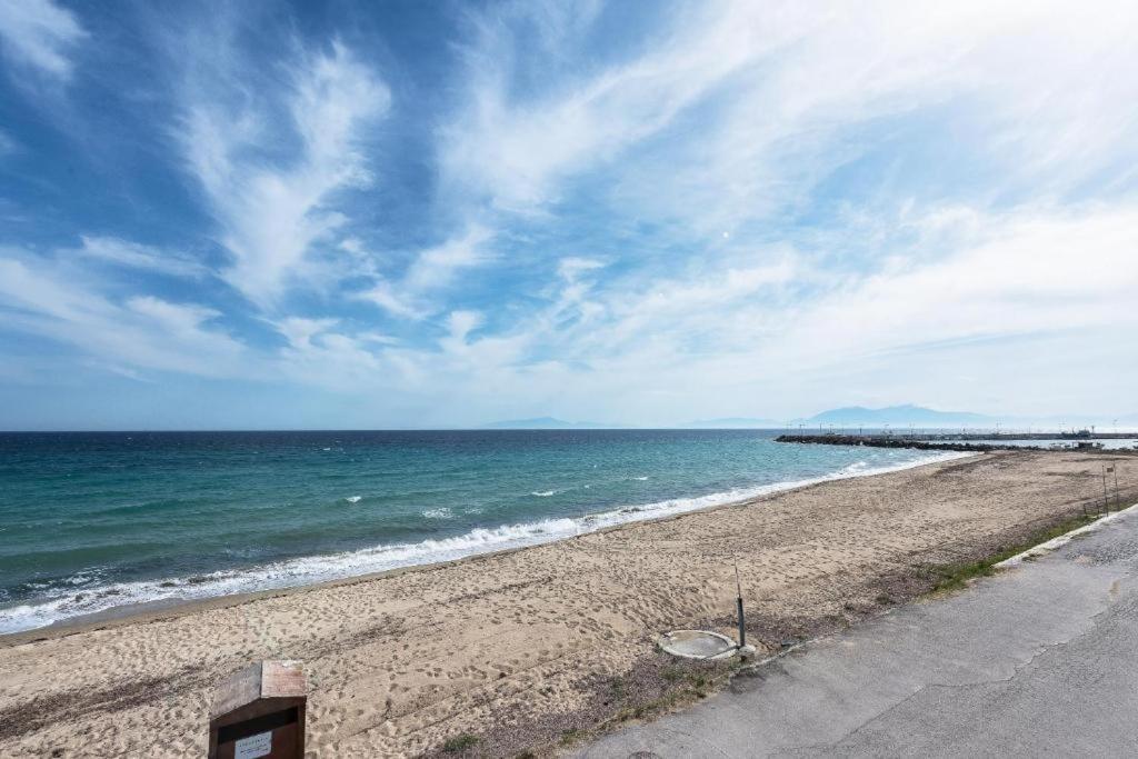 Blue Horizon 5 Apartment Nea Kallikrateia ภายนอก รูปภาพ